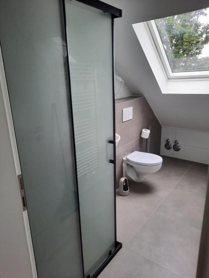 Ferienwohnung Apartment - Free Parking - Wifi - Kitchen Essen Luaran gambar