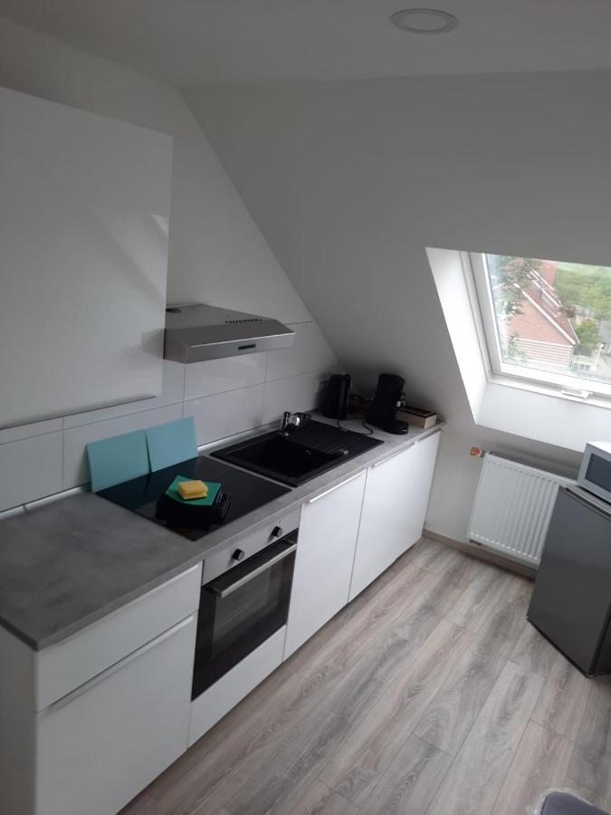 Ferienwohnung Apartment - Free Parking - Wifi - Kitchen Essen Luaran gambar